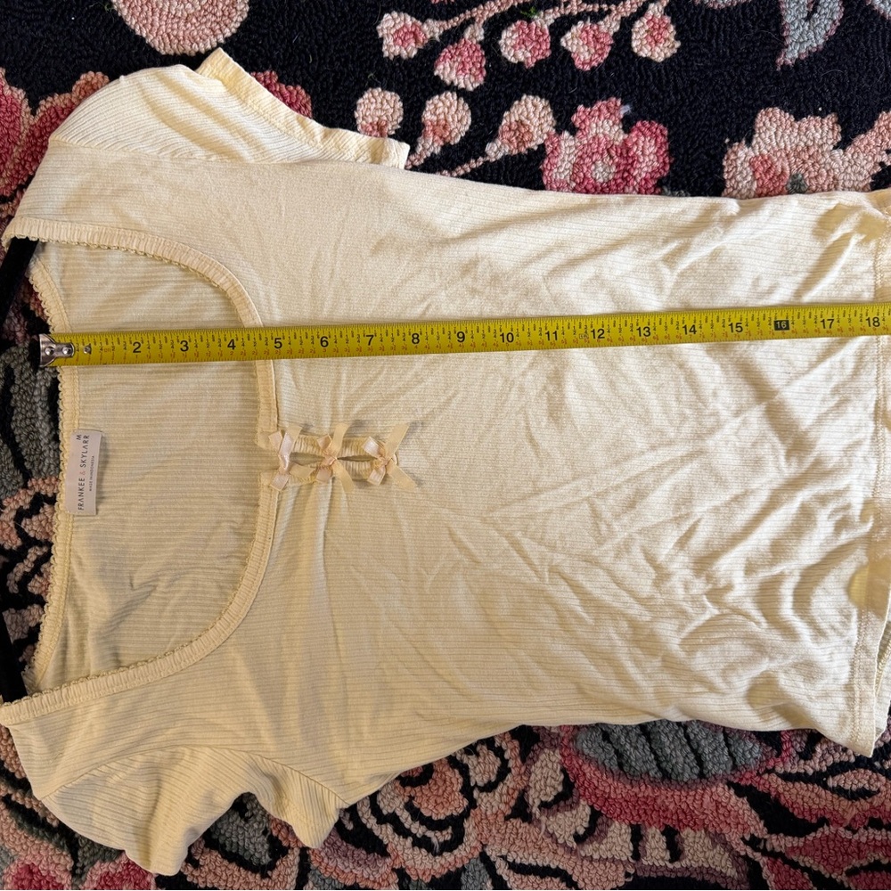 Butter yellow Skylar and Frankie ribbed bow baby tee size M Y2K Cottagecore - Picture 3 of 4